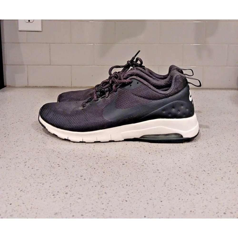 Nike Air Max Turbulence Athletic Running Shoes 827177–001 Mens Size 12